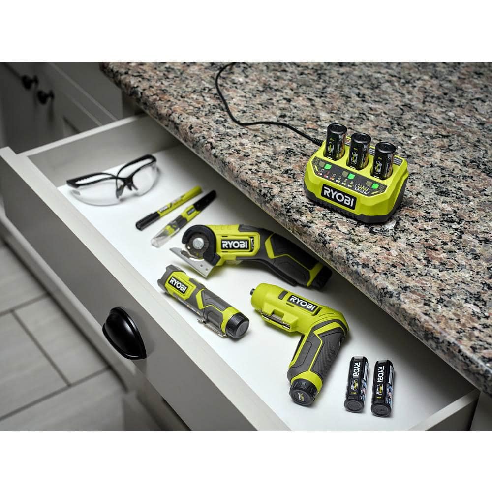 RYOBI USB Lithium 3-Port Charger
