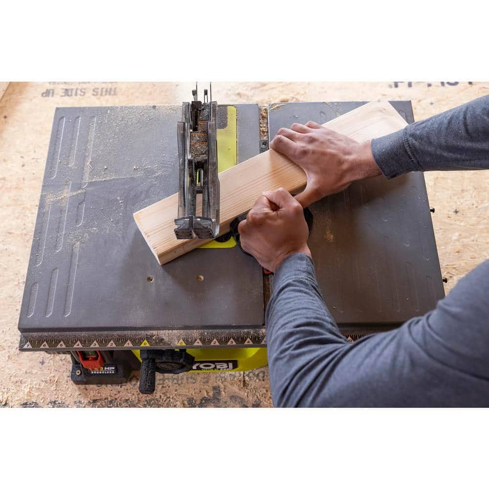 RYOBI ONE+ HP 18V Brushless Cordless 8-1/4 in. Compact Portable Jobsite Table Saw Kit with (2) 4.0 Ah Batteries and Charger