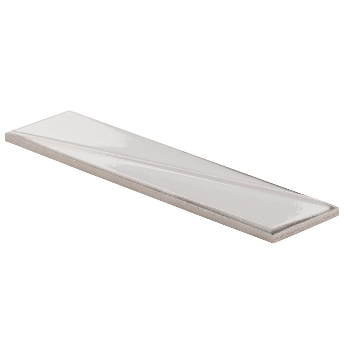 Axelle Ice White 3D Glossy Ceramic Subway Tile - 3x12