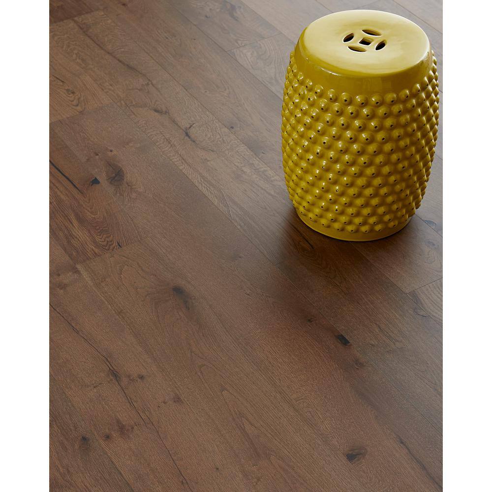 ASPEN FLOORING Sharkfin White Oak 9/16 in. T x 8.66 in. W Tongue and Groove Wire Brushed Engineered Hardwood Flooring (23.31 sqft/case)