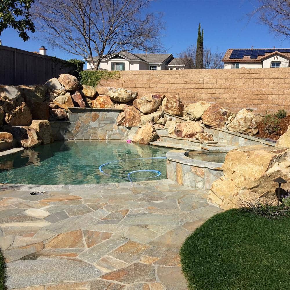 Southwest Boulder & Stone 16 in. x 12 in. x 2 in. 120 sq. ft. Silver Quartzite Natural Flagstone for Landscape, Gardens and Pathways