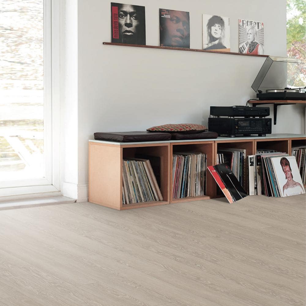 Dekorman Proteco+ Silver Sand Oak 12mm T x 6.41 in. W Uniclic HDF AC4 Waterproof Laminate Wood Flooring (848 sq. ft./pallet)