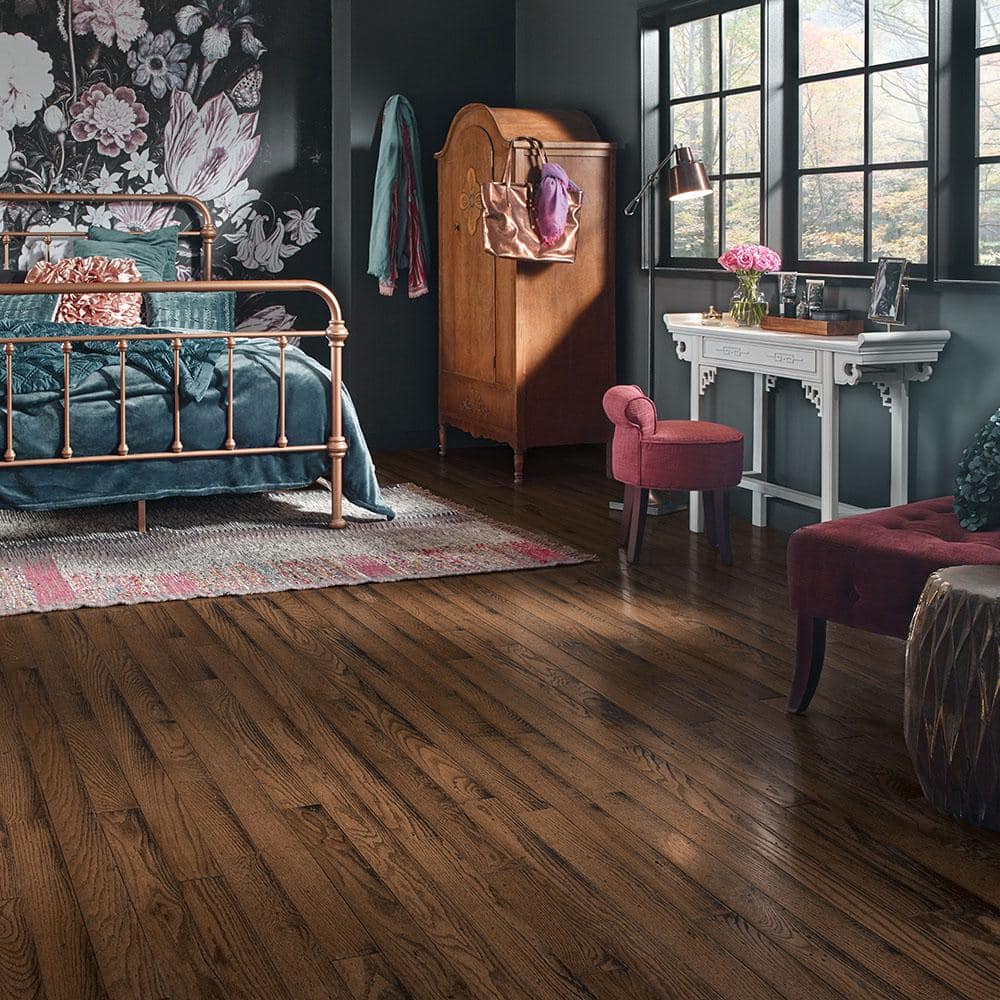 Bruce Revolutionary Rustics Sleeping Bear Oak 3/4 in. T x 3-1/4 in. W Distressed Solid Hardwood Flooring (22 sq.ft./ctn)