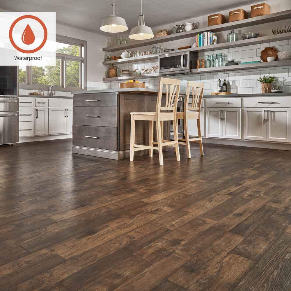 Pergo Outlast+ Somerton Auburn 12 mm T x 7.4 in. W Waterproof Laminate Wood Flooring (19.63 sq. ft./case)
