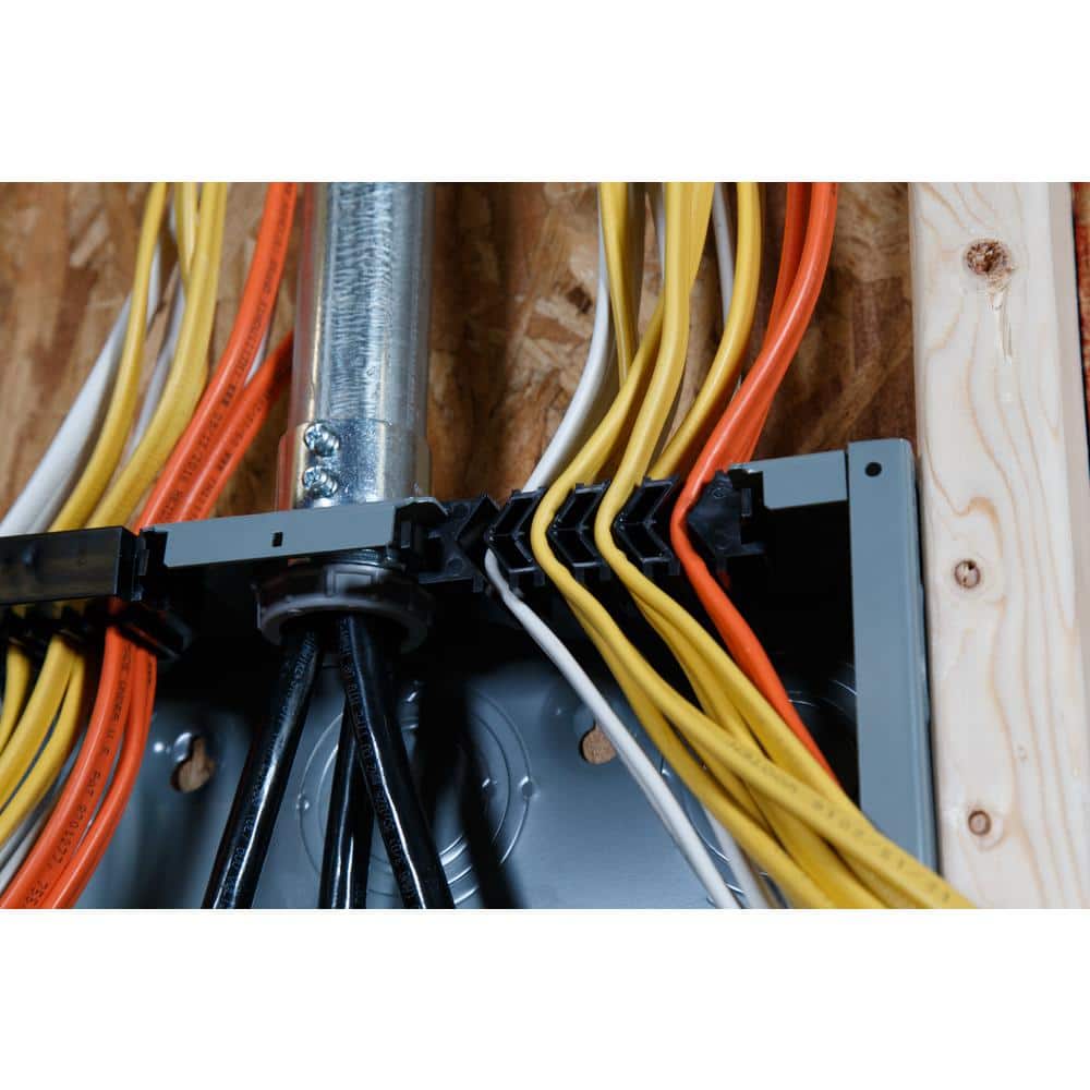 Square D Homeline 200 Amp 40-Space 80-Circuit Indoor Main Breaker Qwik-Grip Plug-On Neutral Load Center with Surge SPD Value Pack