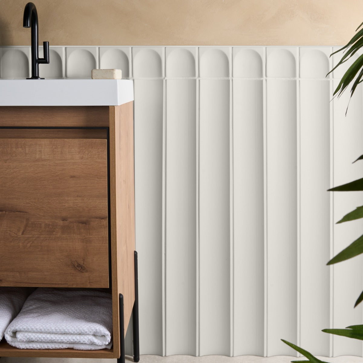 Roller White Fluted Column 4x36 3D Handmade Matte Ceramic Tile
