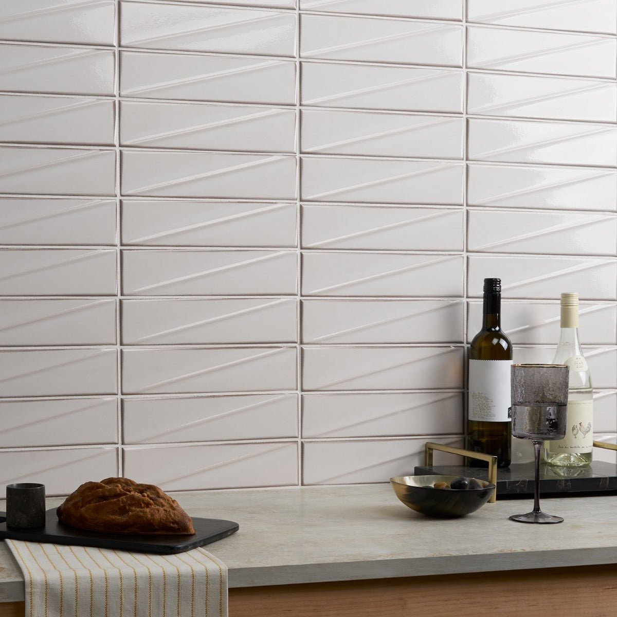 Axelle Ice White 3D Glossy Ceramic Subway Tile - 3x12