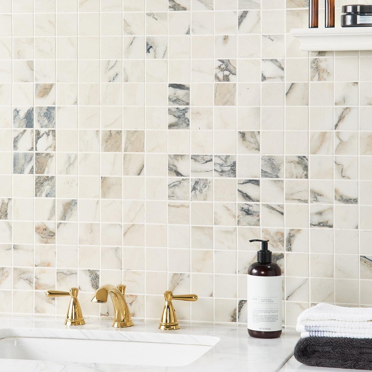 DreamStone Calacatta Rustico 2x2 Matte Porcelain Mosaic Tile
