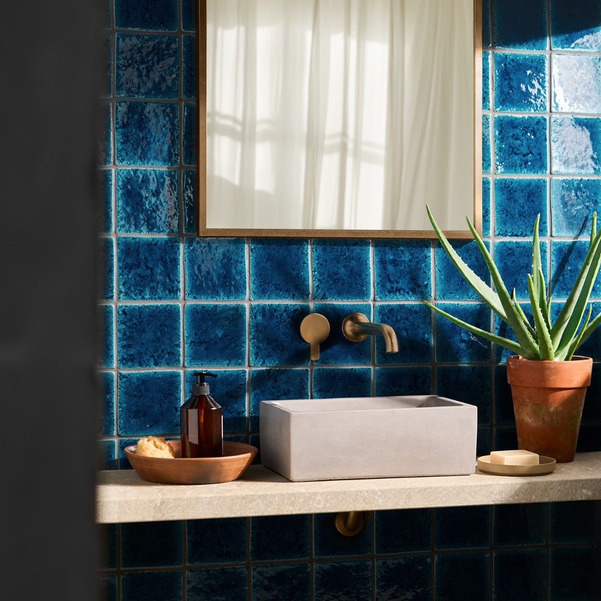 Breeze Ocean Blue 5" Crackled Glossy Porcelain Tile - Lux Tile