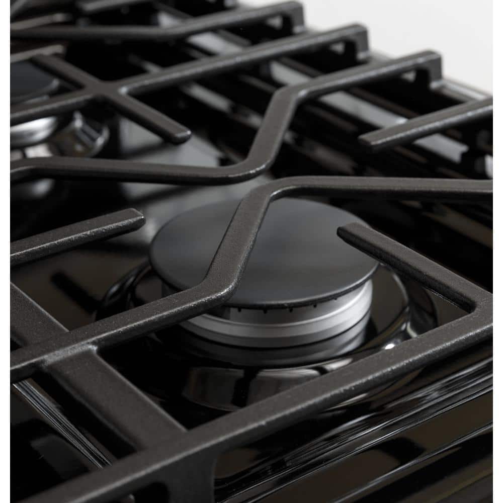 GE 30 in. 4.8 cu. ft. Freestanding Gas Range in Stainless Steel (JGBS61RPSS)
