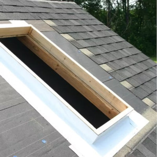 VELUX Adhesive Underlayment for Roof Window Flashing Kit Installation image 3