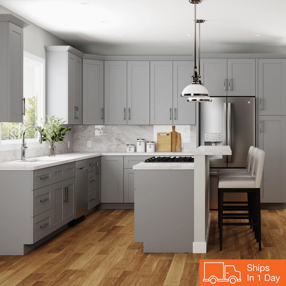 MILL'S PRIDE Richmond Vesuvius Gray Plywood Shaker Ready to Assemble Base Kitchen Cabinet Soft Close 24 in W x 24 in D x 34.5 in H