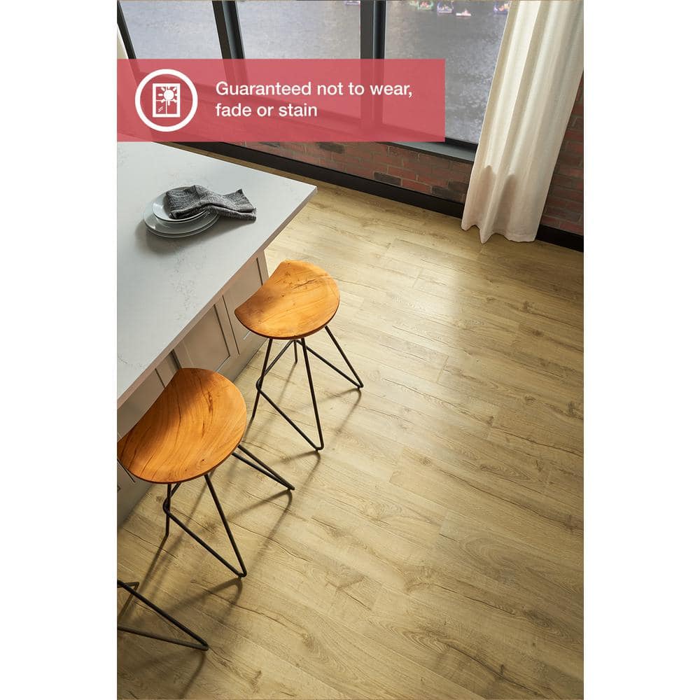 Pergo Outlast+ Vienna Oak 12 mm T x 7.4 in. W Waterproof Laminate Wood Flooring (19.63 sqft/case)