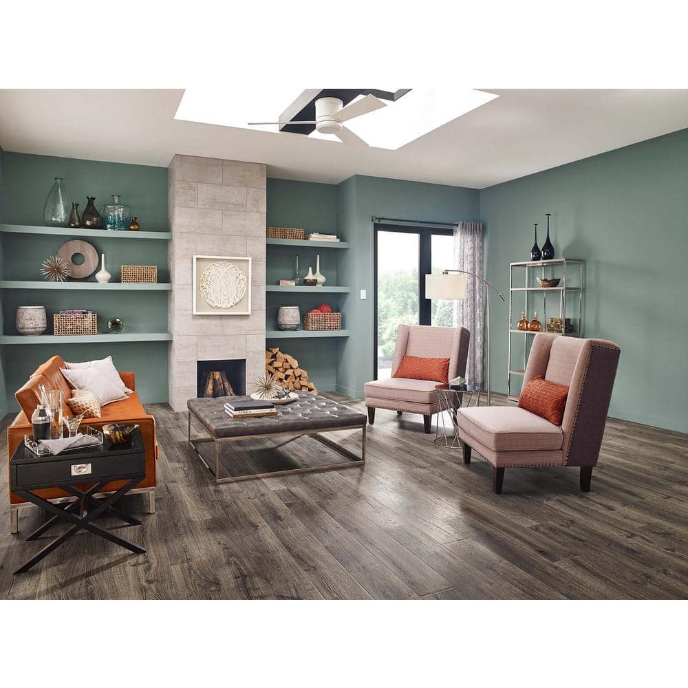Pergo Outlast+ Vintage Pewter Oak 12 mm T x 7.4 in. W Waterproof Laminate Wood Flooring (19.63 sqft/case)