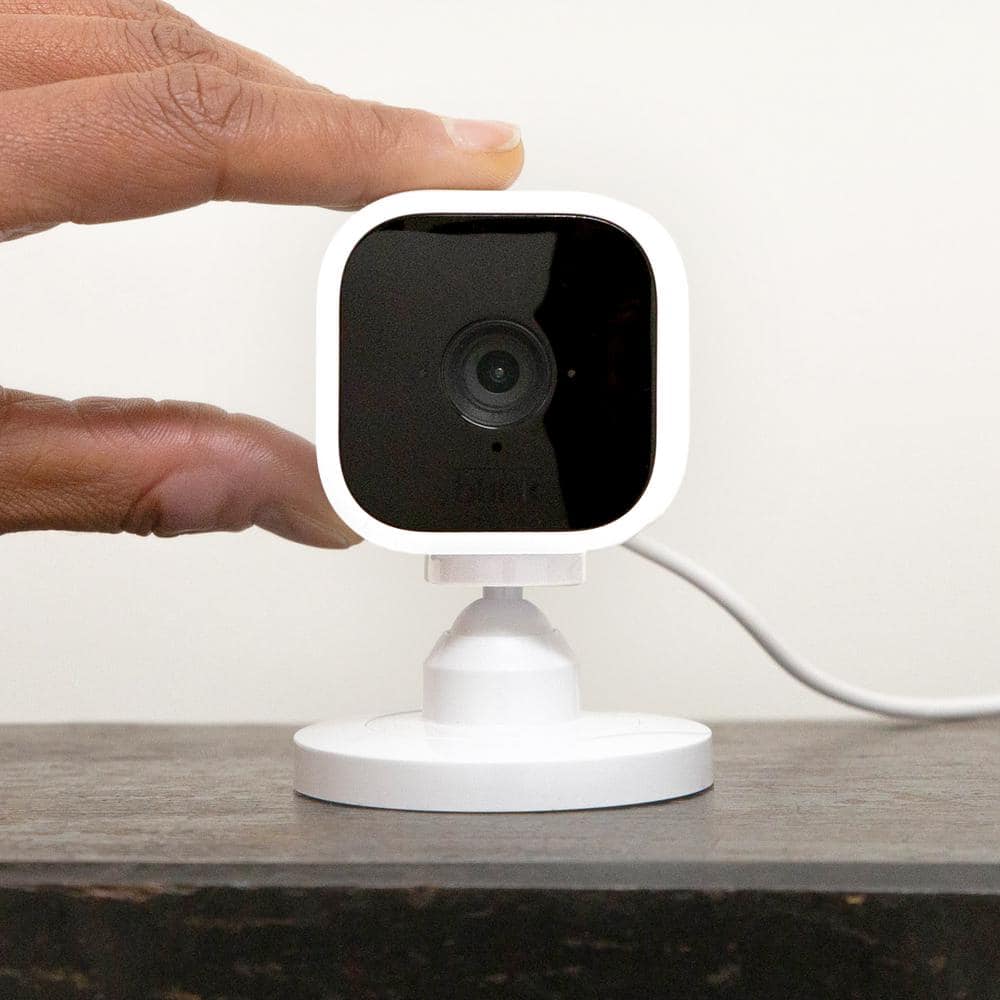 Blink Mini Indoor Wired 1080p Wi-Fi Security Camera in White