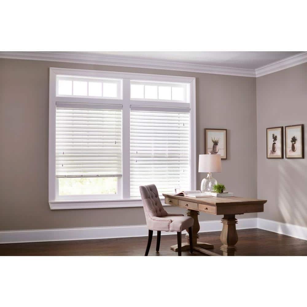 HOUSE OF FARA 7/8 in. x 4-1/8 in. x 8 ft. Primed White MDF Victorian Casing Molding