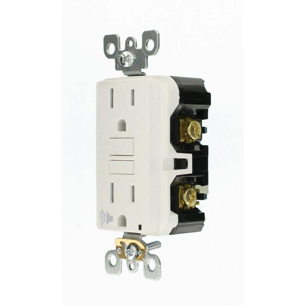 Leviton SmartlockPro 15 Amp 125-Volt Self-Test Tamper-Resistant GFCI Outlet with Audible Trip Alert, White