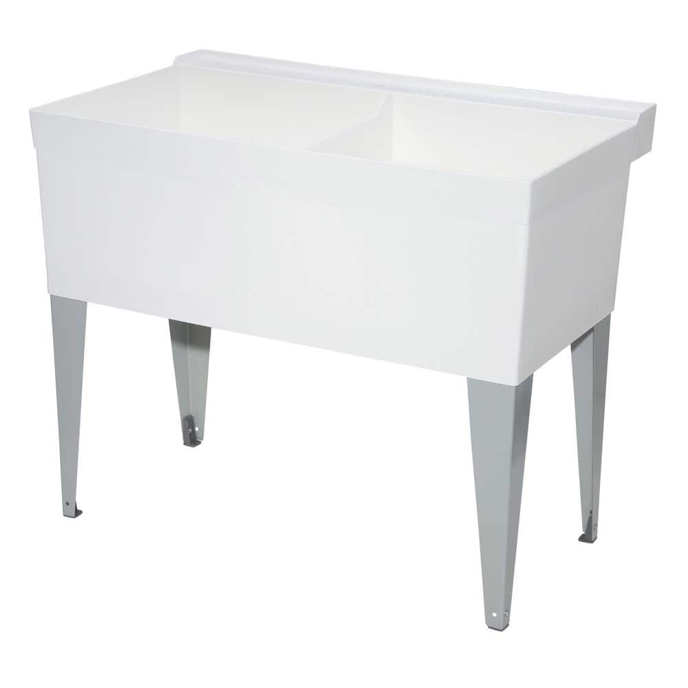 MUSTEE Utilatub Thermoplastic Utility Tub with Steel Legs
