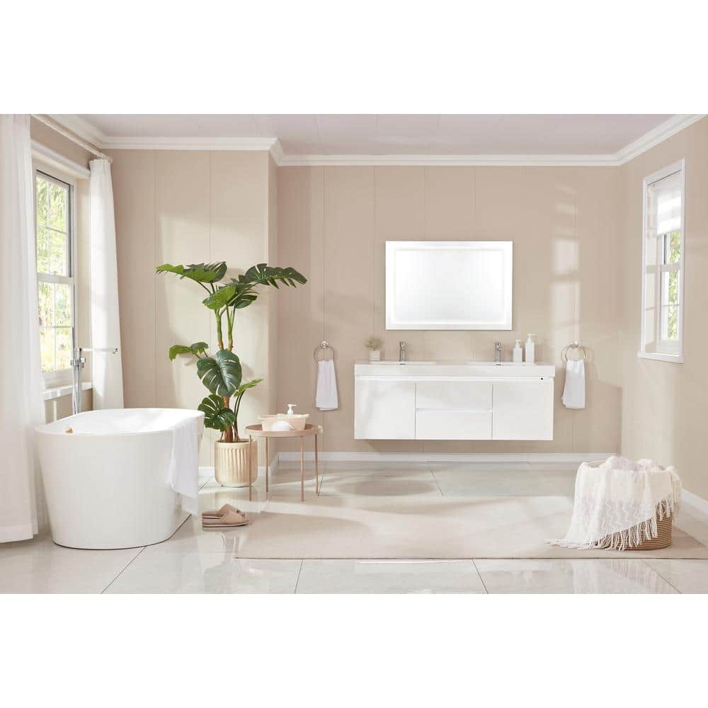 Vanity Art Bordeaux 59 in. Acrylic Flatbottom Freestanding Bathtub in White/Titanium Gold
