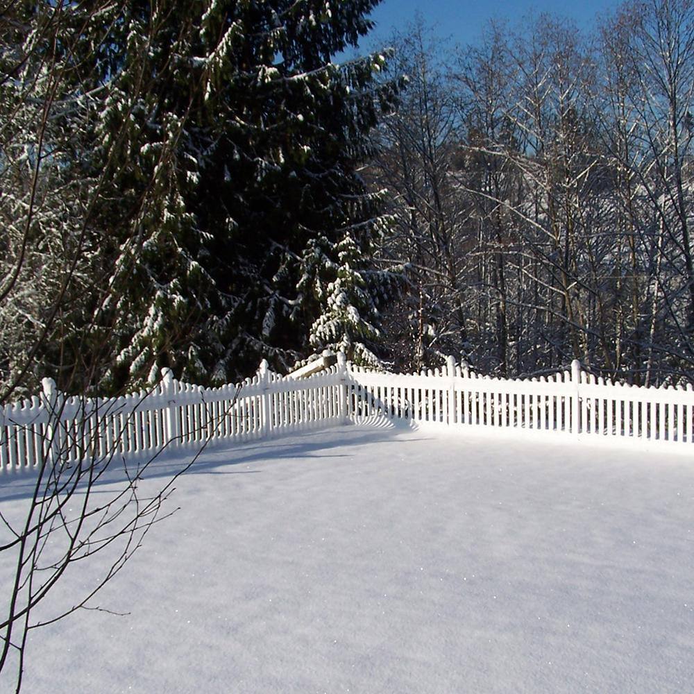Weatherables Ellington 3 ft. H x 6 ft. W White Vinyl Picket Fence Panel Kit