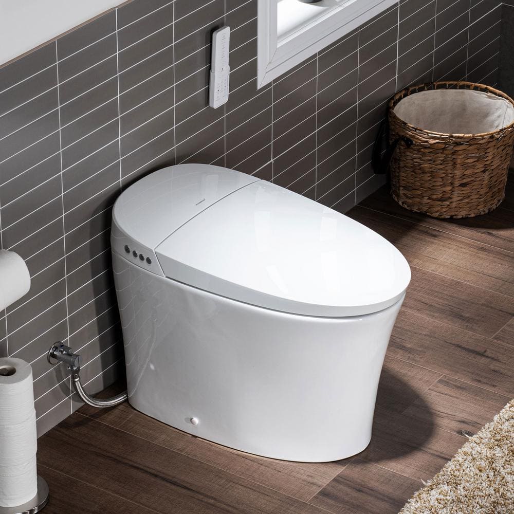 WOODBRIDGE Elongated Tankless Smart Bidet Toilet with Auto Flush and Heated Seat