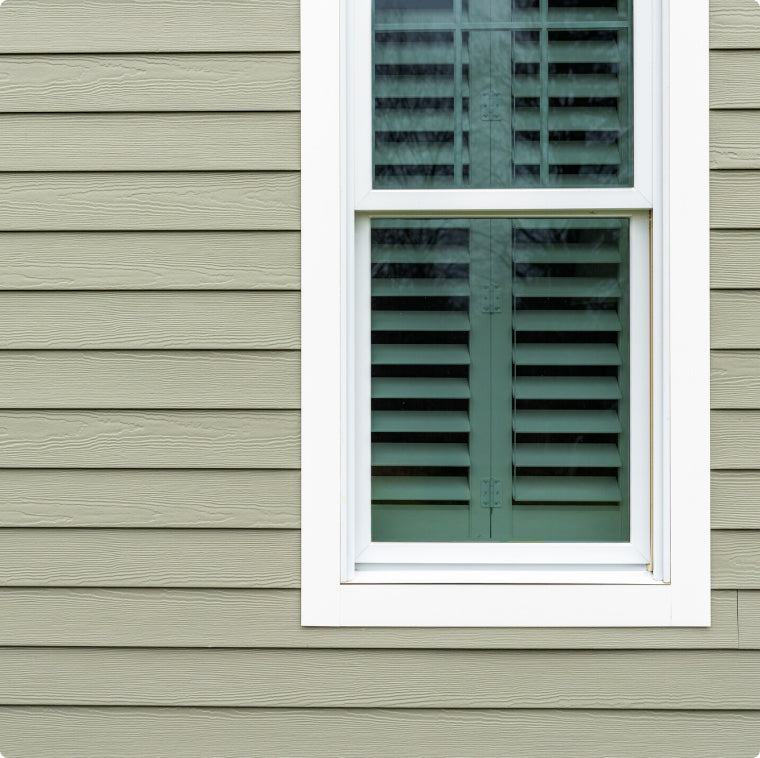 James Hardie 1" x 7-1/4" x 12' Hardie Trim 5/4 NT3 Smooth Board for HardieZone 5 – Midnight Black