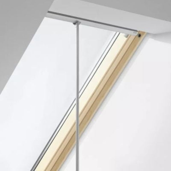 VELUX 6 - 10 ft. Manual Telescoping Control Rod for Operating Venting VS and VCM Series Skylights image 3